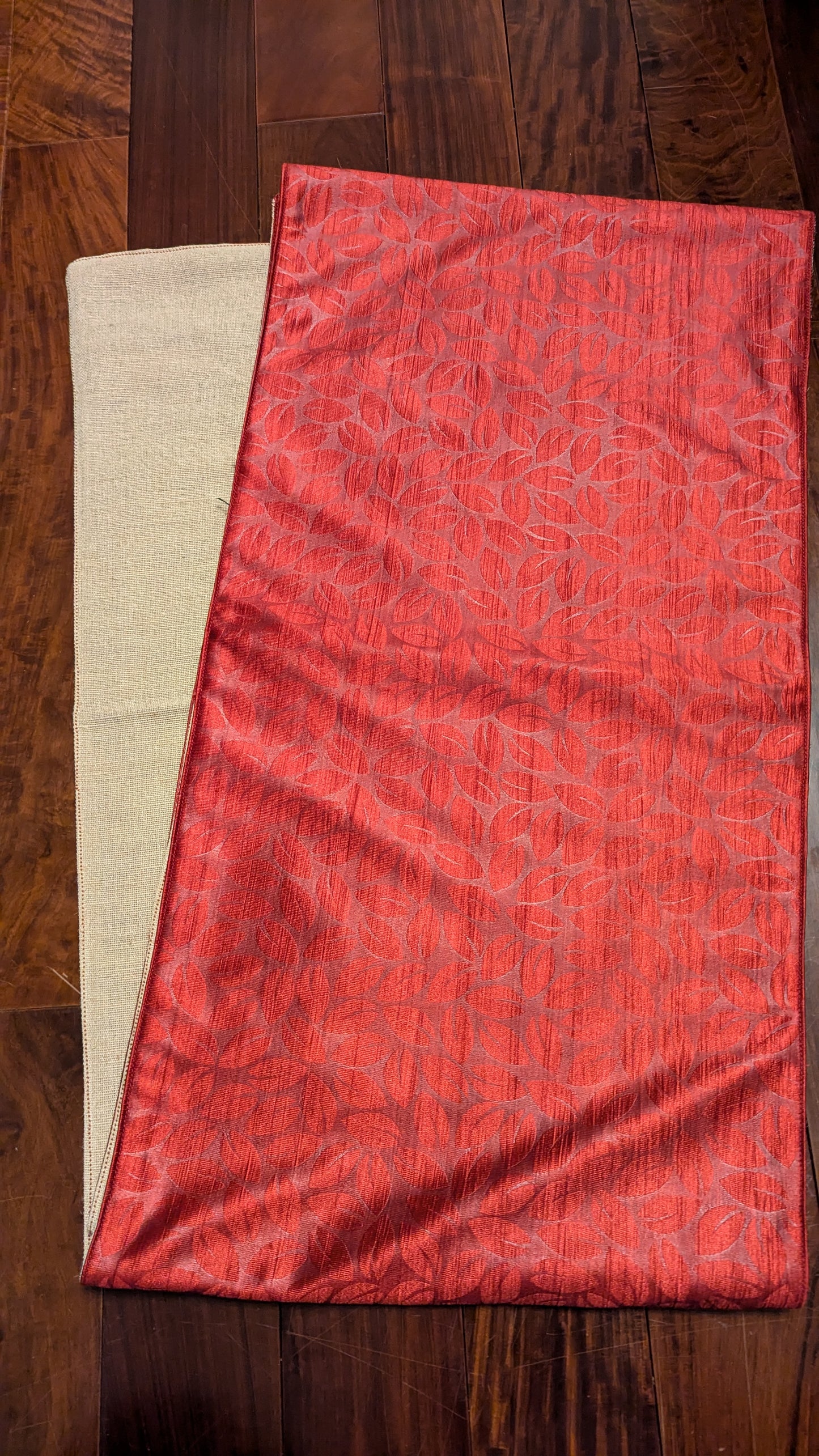 Table Runner - JUCO